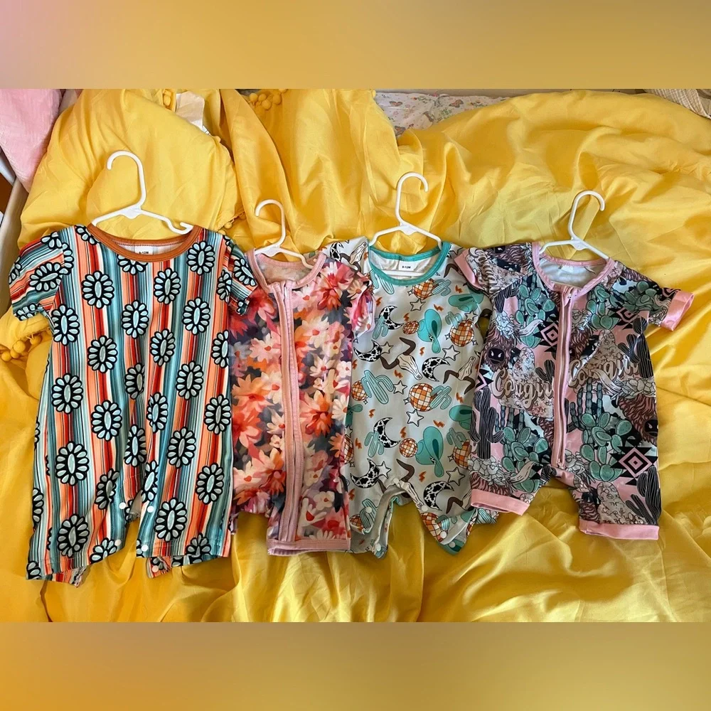 Romper Bundle - Picture 1 of 6